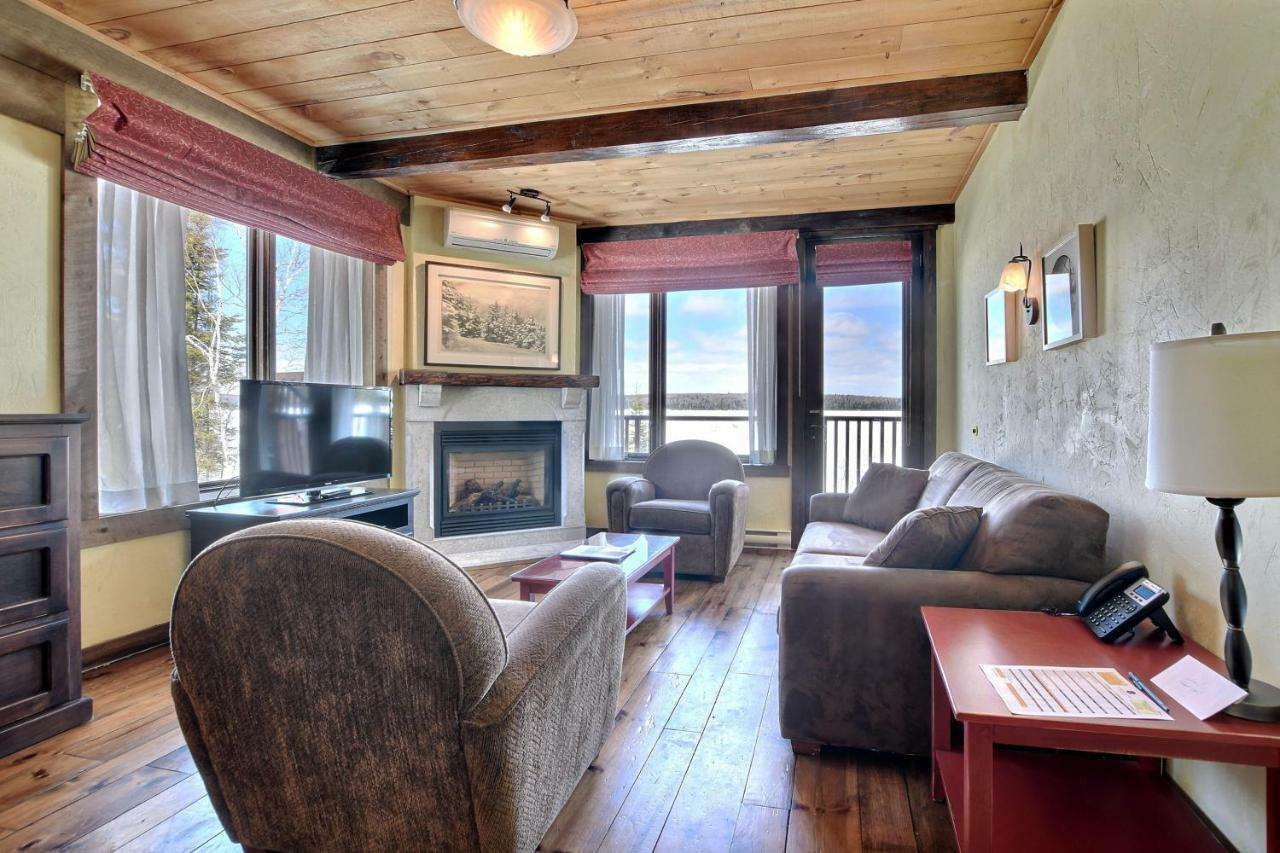 Les Condos Du Lac Taureau- Rooms & Condos แซ็งต์-มิเชล-เดส์-แซ็งส์ ภายนอก รูปภาพ