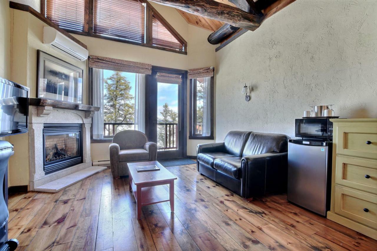 Les Condos Du Lac Taureau- Rooms & Condos แซ็งต์-มิเชล-เดส์-แซ็งส์ ภายนอก รูปภาพ