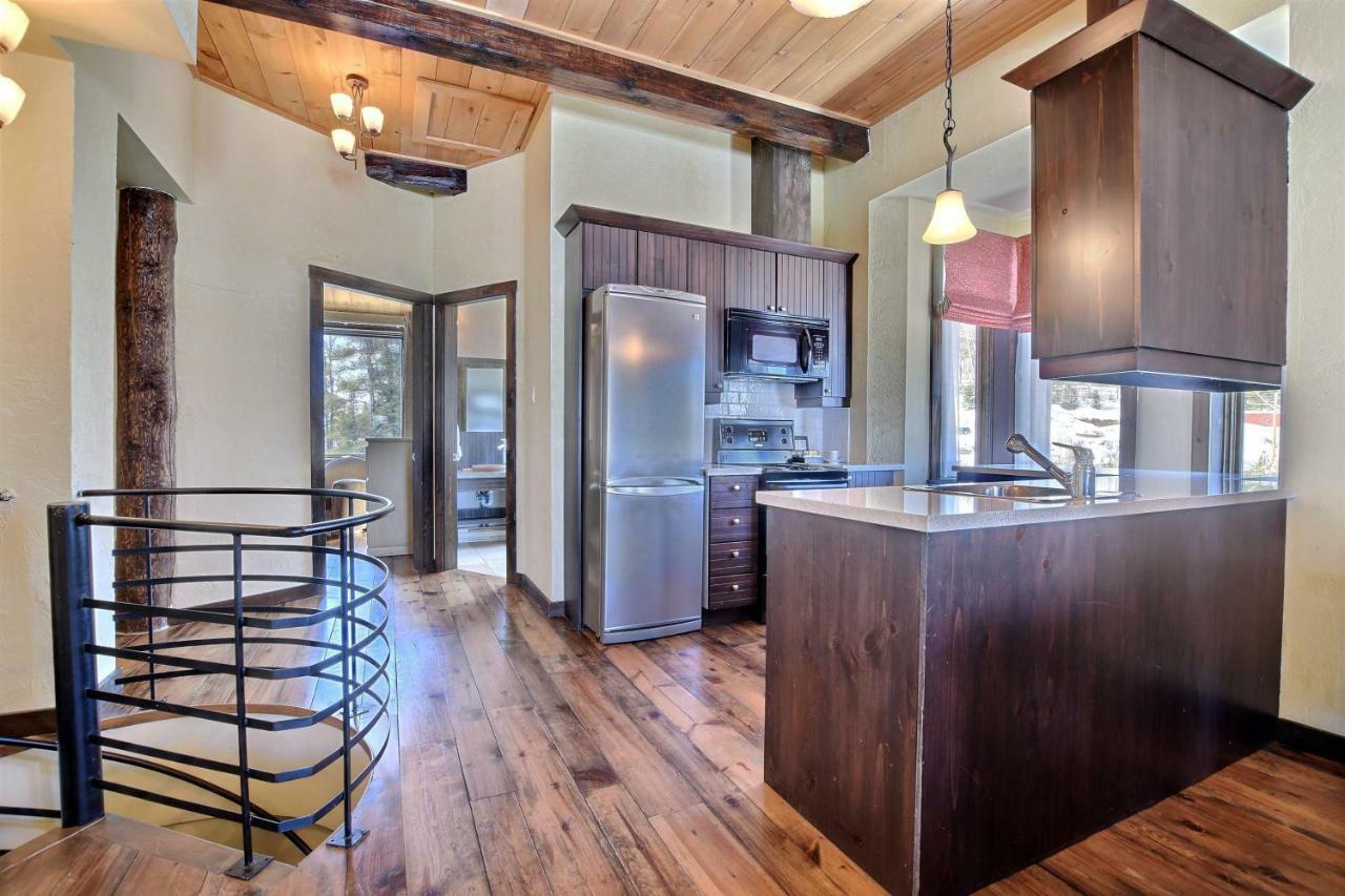 Les Condos Du Lac Taureau- Rooms & Condos แซ็งต์-มิเชล-เดส์-แซ็งส์ ภายนอก รูปภาพ