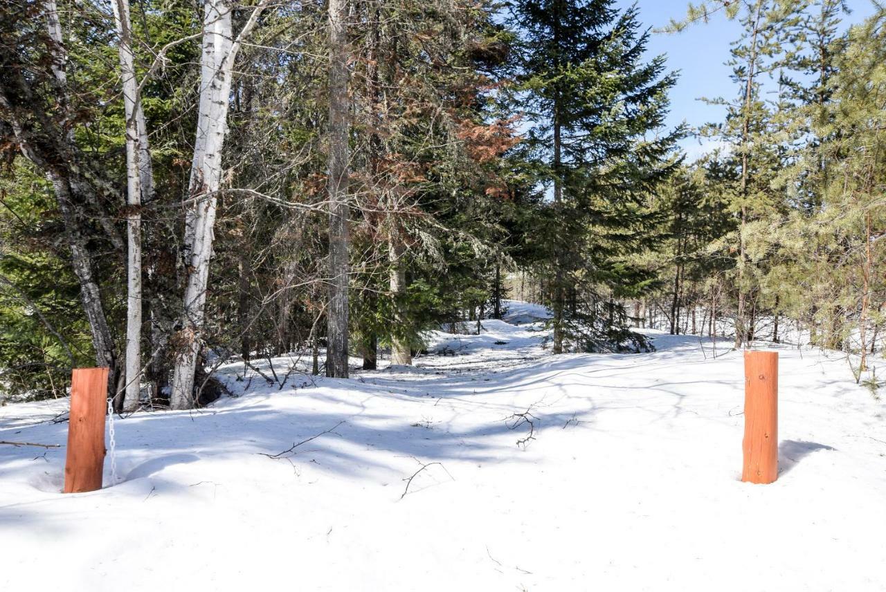 Les Condos Du Lac Taureau- Rooms & Condos แซ็งต์-มิเชล-เดส์-แซ็งส์ ภายนอก รูปภาพ